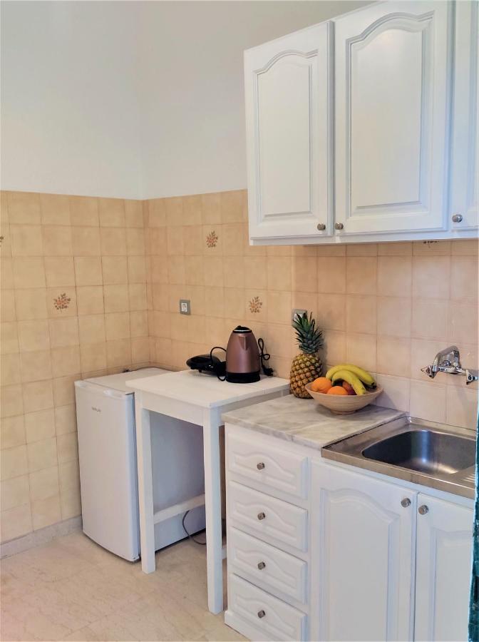 Jo-Annes Apartments Kontokali Extérieur photo